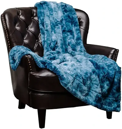 Khoom kim heev Faux Fur Blanket