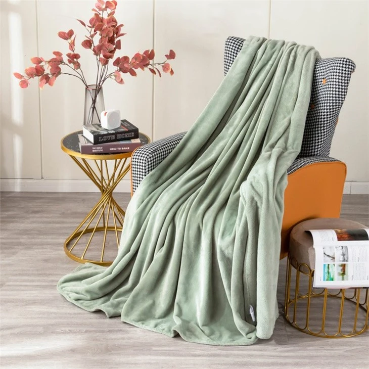 Plaid Coral Fleece Blanket Free Sample