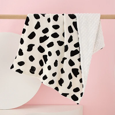 Minky Dots Pam Rau Me Nyuam