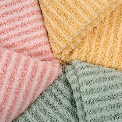 Striped Sherpa Npuag Rau Cov Khoom Ua Si