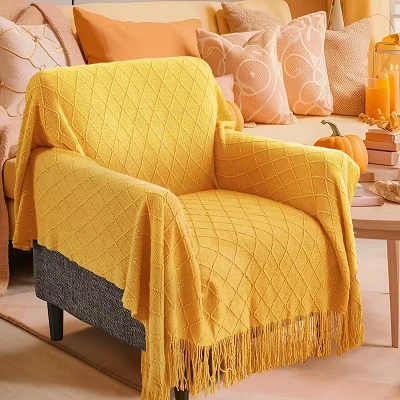 Jacquard Tassel Blanket