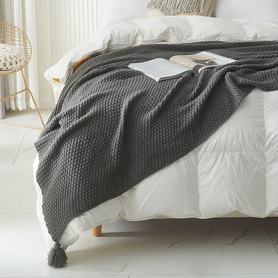Knitted Throw Blanket With Tassels