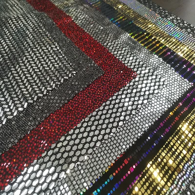 Sparkling Kub Sequin npuag